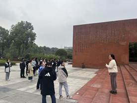 孔子像